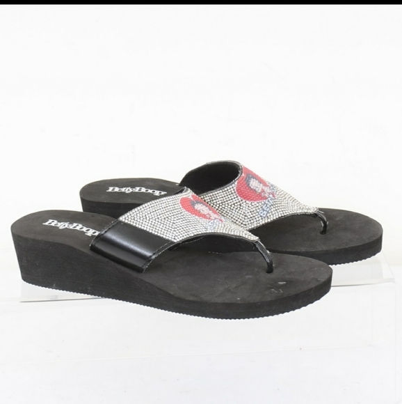 Betty Boop Platform Sandals - Picture 3 of 3